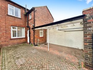 Photo 7- click for photo gallery